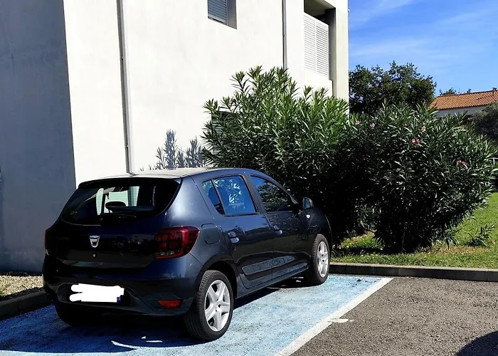 شقة A 5Mn A Pied De La Plage, T2 En Residence Avec Belle Terrasse *