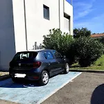 Apartamento T2 en résidence avec belle terrasse, à 5mn à pied de la plage *