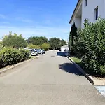 A 5Mn A Pied De La Plage, T2 En Residence Avec Belle Terrasse Apartmán *