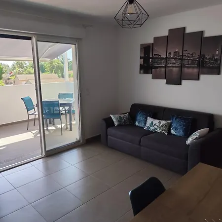 Joli T2 tout équipé en résidence à 500m de la plage pour 4 pers *