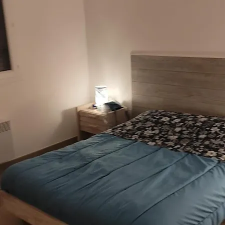 Joli T2 tout équipé en résidence à 500m de la plage pour 4 pers Apartamento *