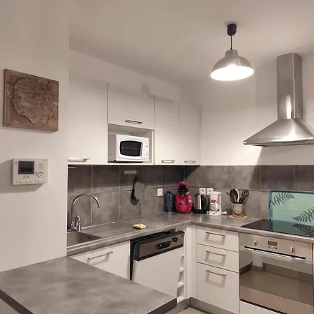 Joli T2 tout équipé en résidence à 500m de la plage pour 4 pers