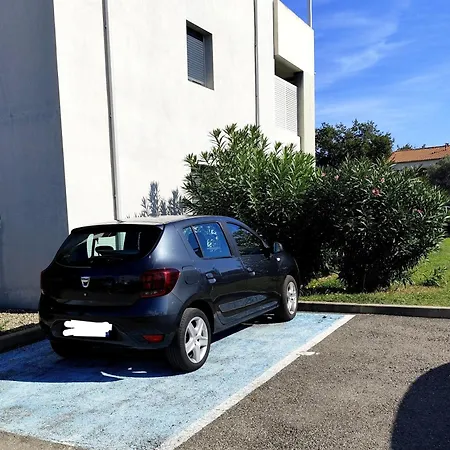 Apartamento Joli T2 tout équipé en résidence à 500m de la plage pour 4 pers *