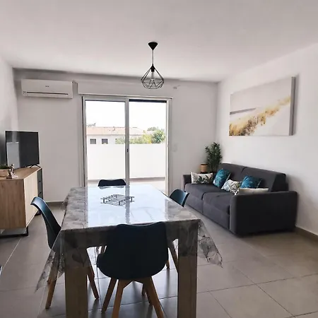 T2 Spacieux, Pour 2 A 4 Pers, Grande Terrasse, A 5Mn A Pied De La Plage *