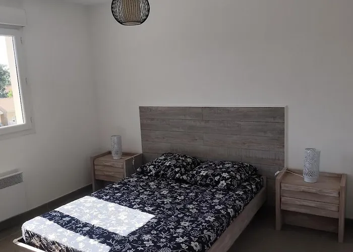 T2 Climatise, Pour 2 A 4 Pers, A 5Mn Plage A Pied Apartmán *