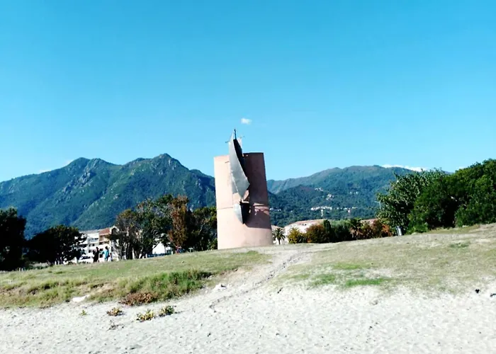 Apartamento T2 en résidence avec belle terrasse, à 5mn à pied de la plage San-Nicolao