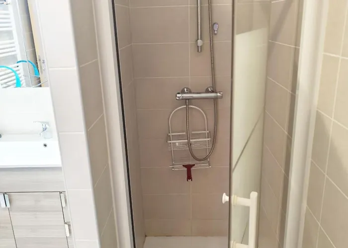 Apartamento T2 en résidence avec belle terrasse, à 5mn à pied de la plage